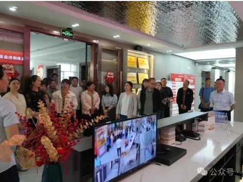 企業(yè)動態(tài) | “河西走廊綠色金融創(chuàng)新人才”培訓班學員到金控張掖擔保公司參觀交流